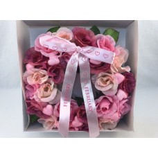 FEBRUARY Door Wreath Pink roses Decorative 12" diameter Willabee & Ward   291685751398